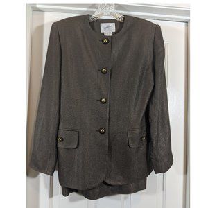 Jacqueline Ferrar Skirt Suit Set